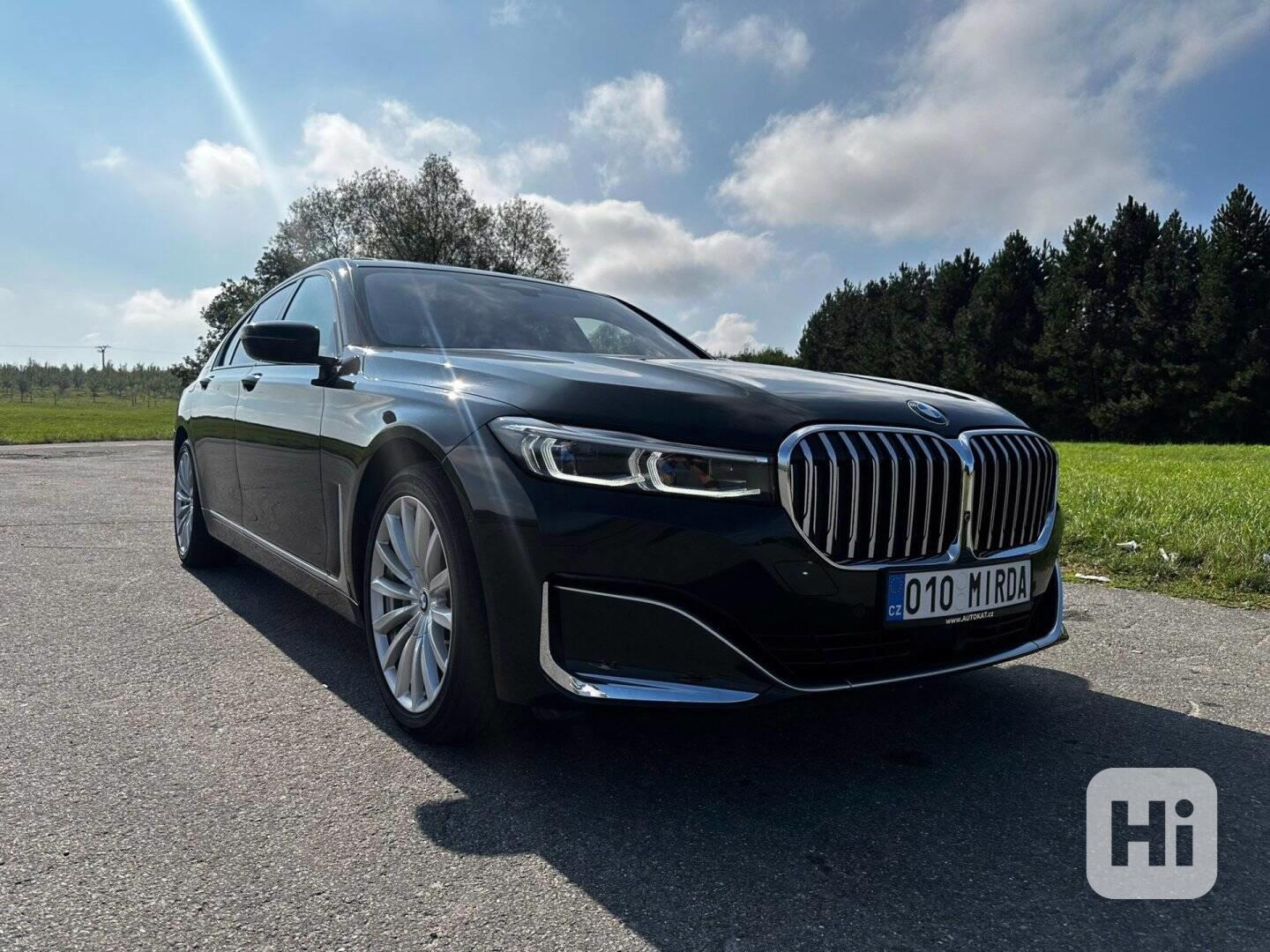 BMW Řada 7 740xd/laser/360°/masáž/ACC/HUD - foto 1