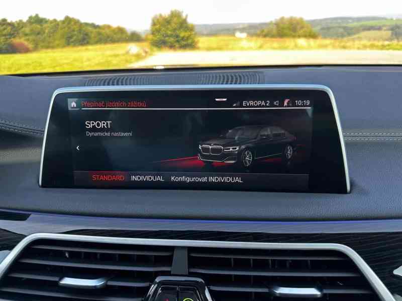 BMW Řada 7 740xd/laser/360°/masáž/ACC/HUD - foto 32