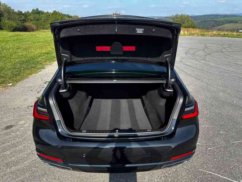 BMW Řada 7 740xd/laser/360°/masáž/ACC/HUD - foto 34