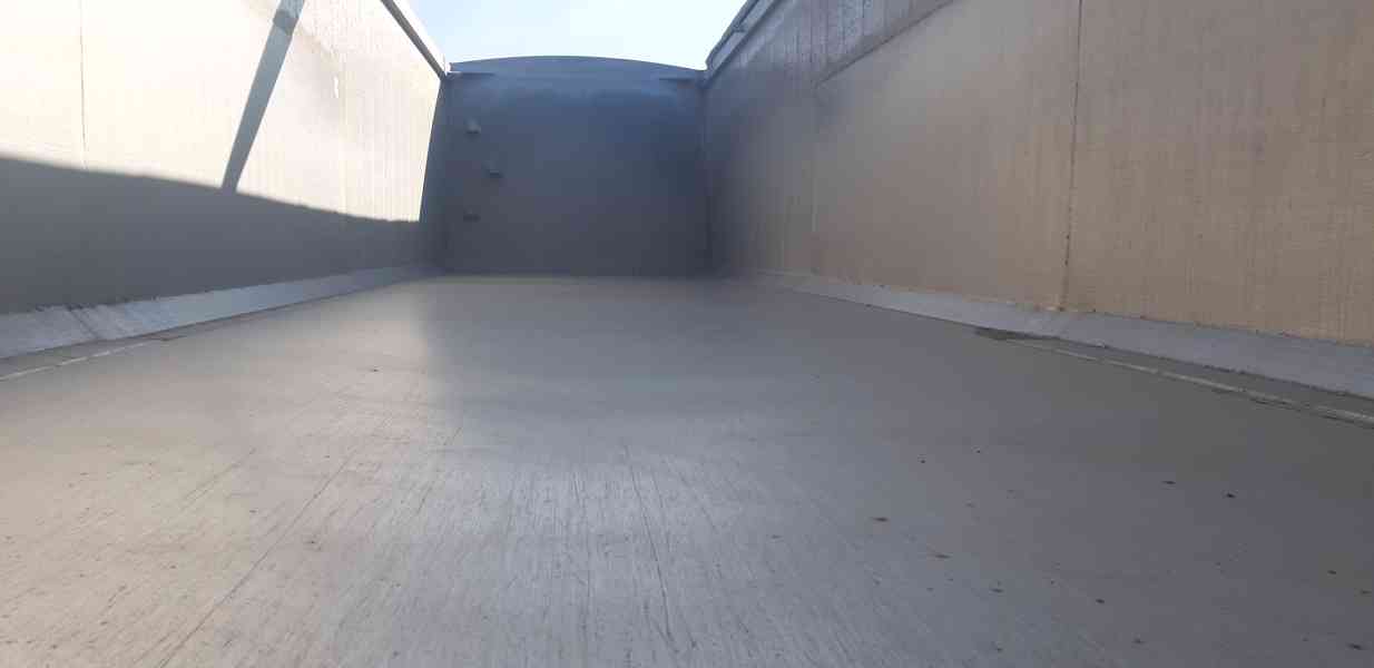 PRONÁJEM / PRODEJ - KEMPF 45 m3 / vibrátor / ALU disky - foto 12