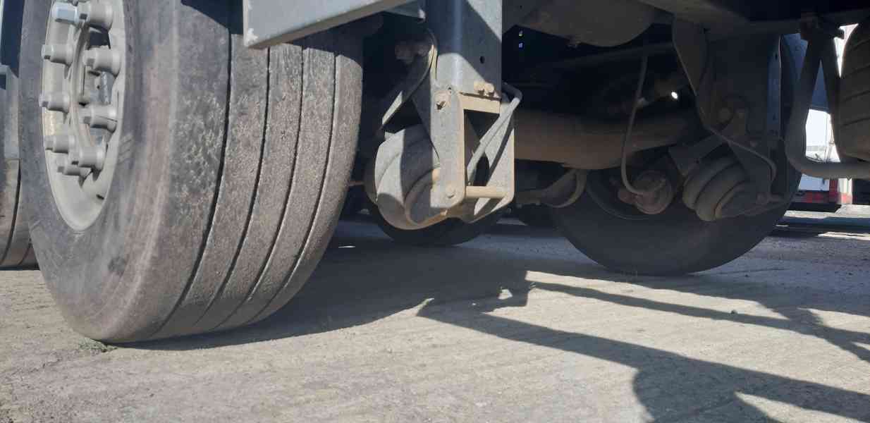 PRONÁJEM / PRODEJ - KEMPF 45 m3 / vibrátor / ALU disky - foto 4