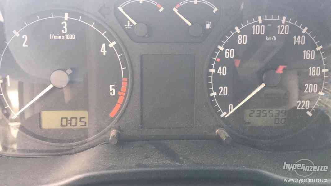 Škoda Octavia 1.9TDi 81Kw - foto 14
