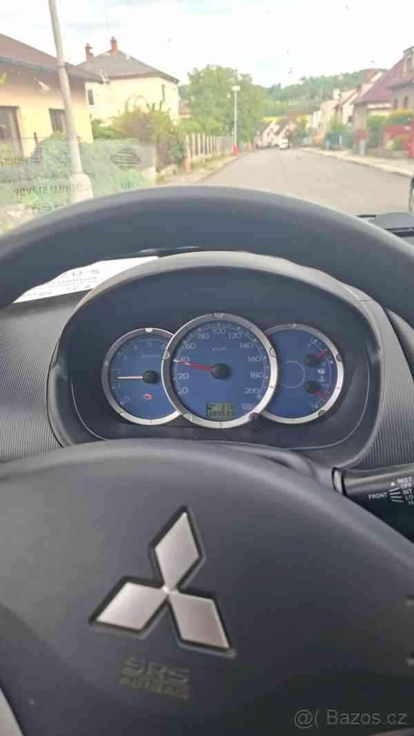 Mitsubishi L200 - foto 2