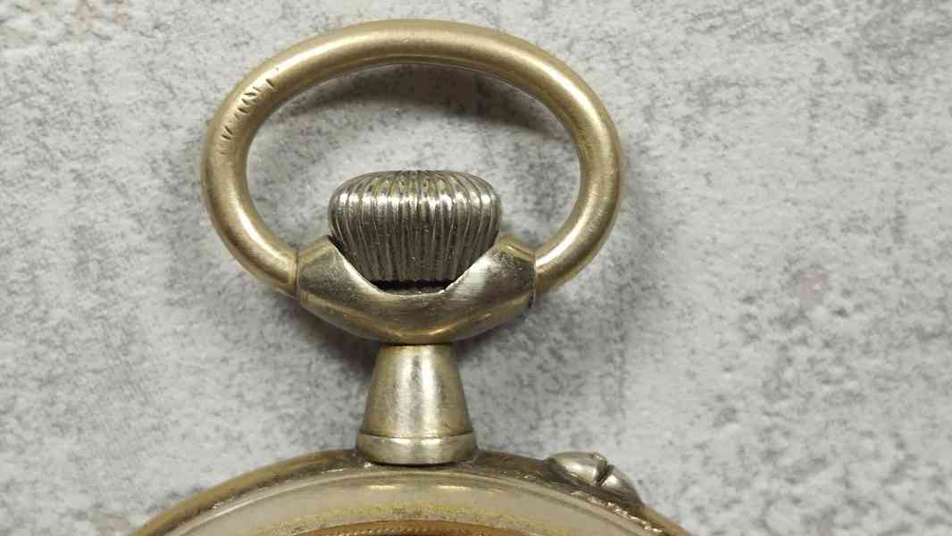 Velké 66 mm, 202 g těžké staré železniční hodinky s lokomoti - foto 14