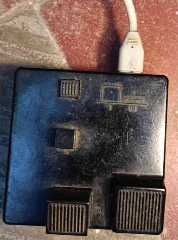 Prodám šicí stroj - foto 5