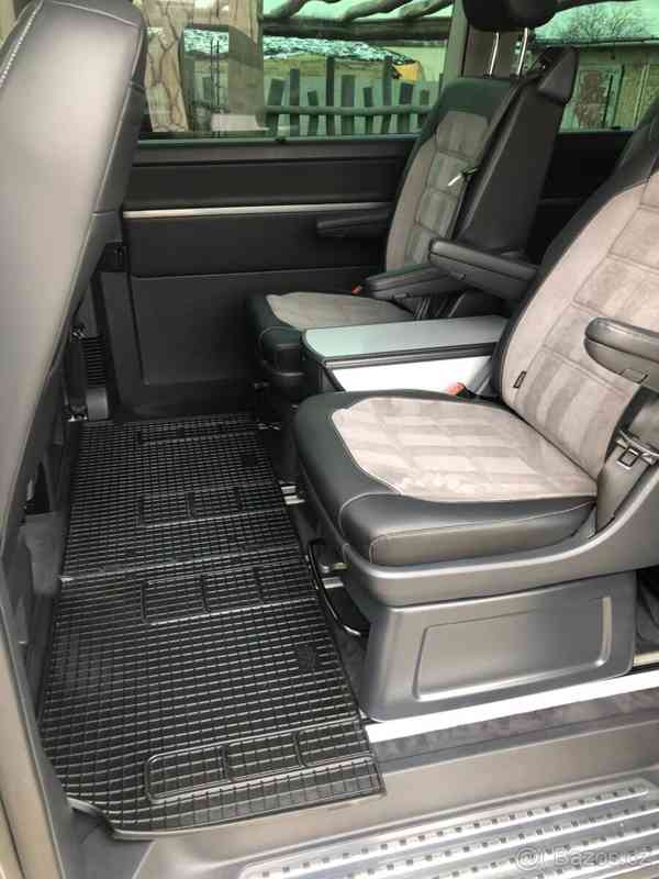 Volkswagen Multivan 6.1 HL R,V,2020	 - foto 9