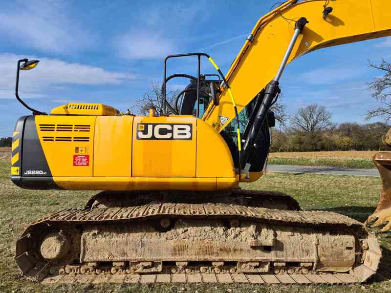 JCB JS 220 LC - foto 1