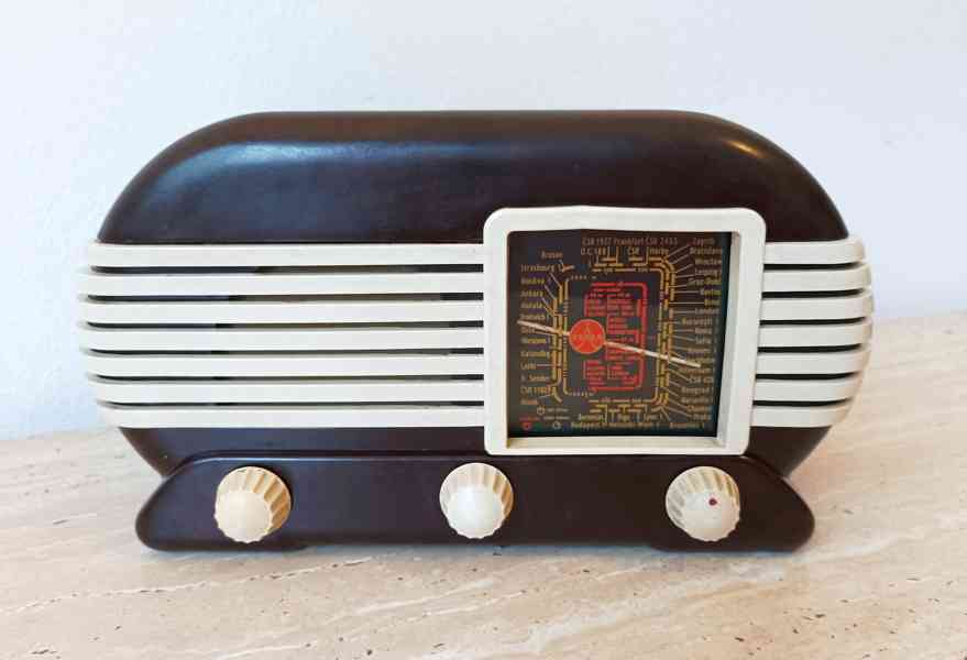 Starožitné rádio Tesla Talisman 307U, excelentní stav 