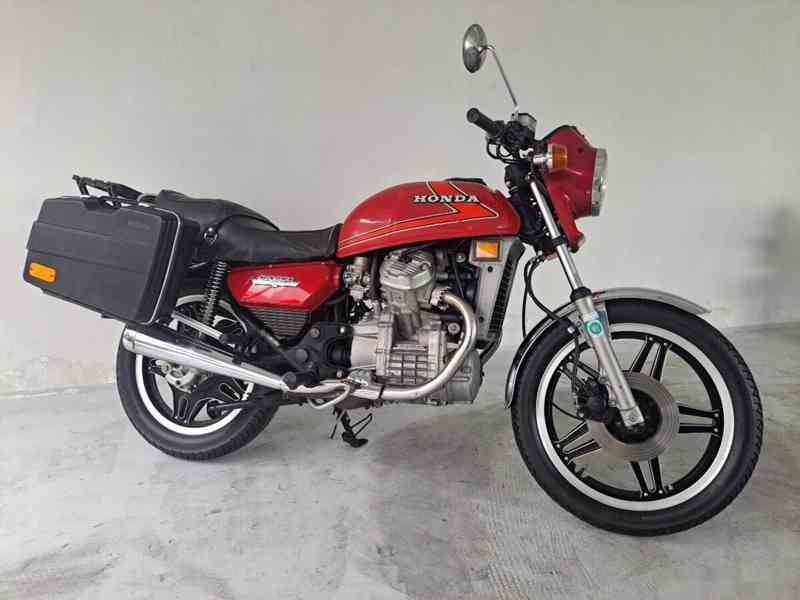 Honda CX 500 - foto 2