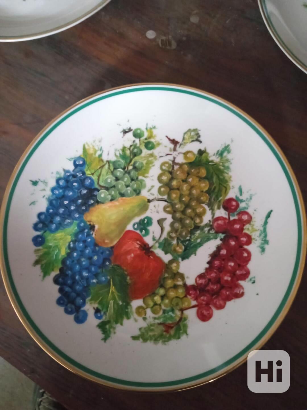 dekorativní talíře