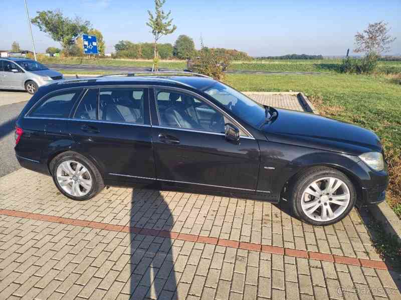 Mercedes-Benz Třídy C 2,2   200 CDI AVANTGARDE | Automat | - foto 15