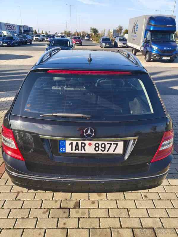 Mercedes-Benz Třídy C 2,2   200 CDI AVANTGARDE | Automat | - foto 4