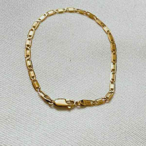 Prodám zlatý náramek.