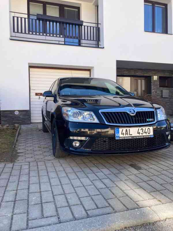 Škoda Octavia 2,0   2 RS 2.0 TFSI - foto 5