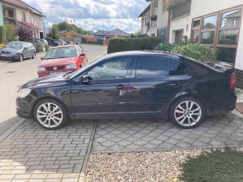 Škoda Octavia 2,0   2 RS 2.0 TFSI - foto 11