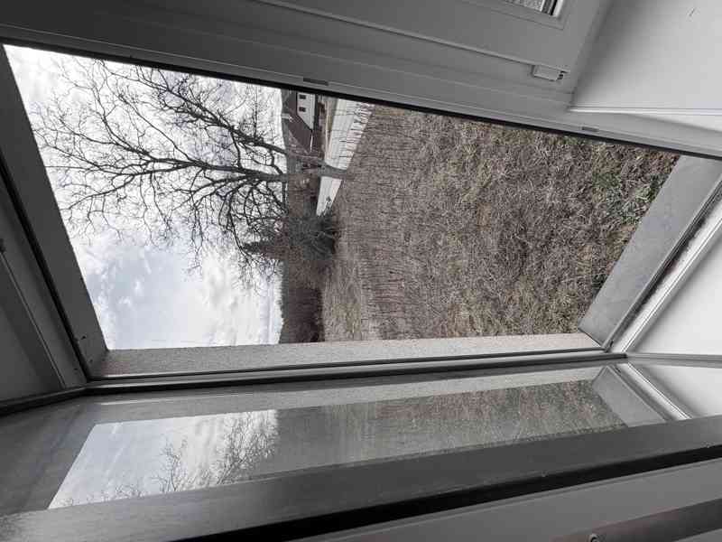 PRONÁJEM BYTU 2+KK SE ZAHRÁDKOU A PARKOVACÍM STÁNÍM V BRNĚ  - foto 4