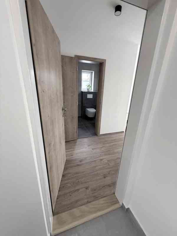 PRONÁJEM BYTU 2+KK SE ZAHRÁDKOU A PARKOVACÍM STÁNÍM V BRNĚ  - foto 17