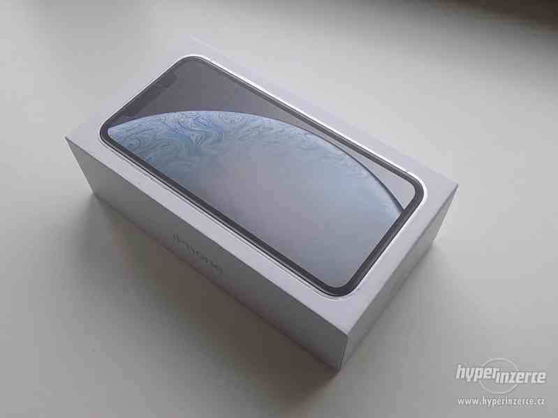 APPLE iPhone XR 64GB White - ZÁRUKA - NEPOUŽITÝ - foto 1