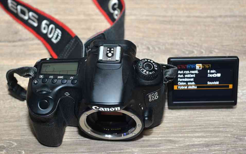 Canon EOS 60D 18 Mpix CMOS*Full HDV** 130 000 Exp. - foto 3