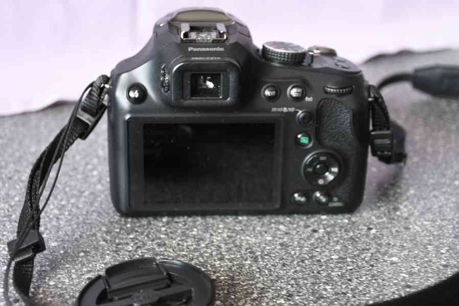 Panasonic Lumix DMC-FZ72 - foto 3