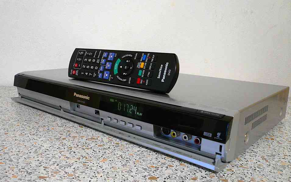 DVD rekordér Panasonic DMR-EH595 - foto 3