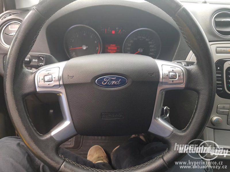 Ford Mondeo 1.6, benzín, r.v. 2009 - foto 16
