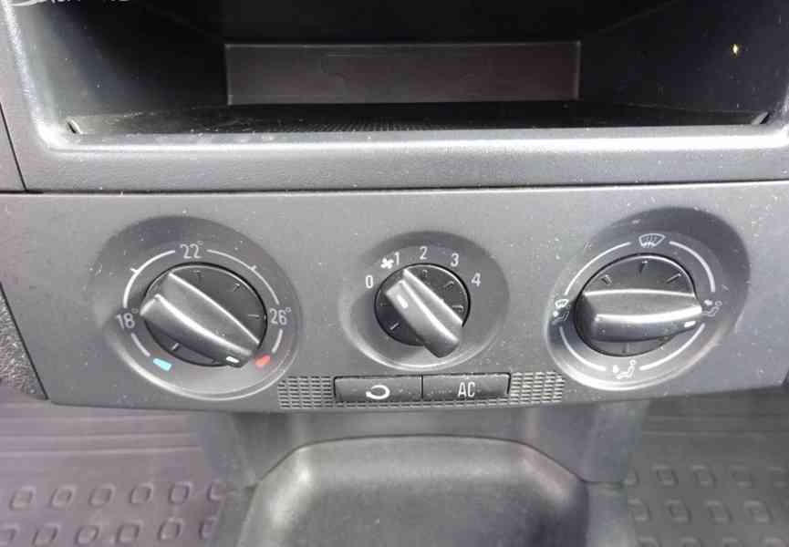 Škoda Fabia 1.9 SDI r.v.2003 (47 kw) stk:10/2028 - foto 12