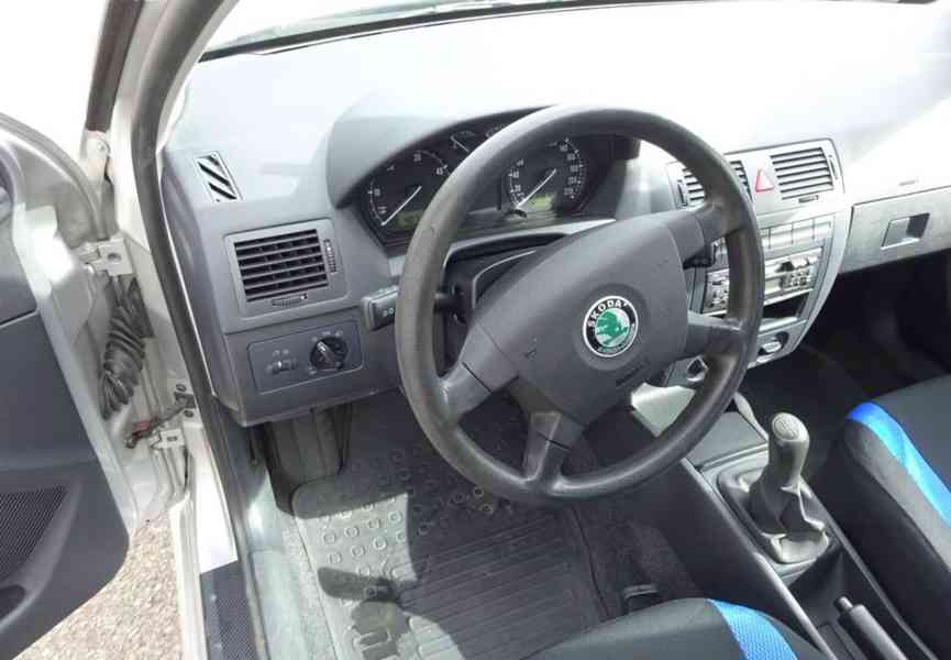 Škoda Fabia 1.9 SDI r.v.2003 (47 kw) stk:10/2028 - foto 5
