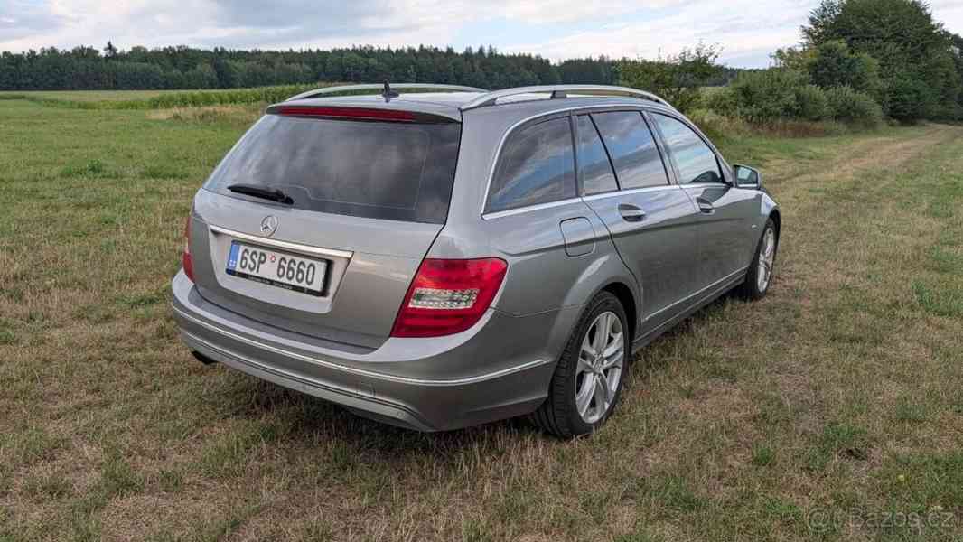 Mercedes-Benz Třídy C C180 r.v. 2011 - foto 9
