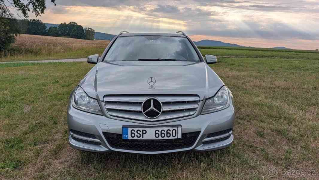 Mercedes-Benz Třídy C C180 r.v. 2011 - foto 4