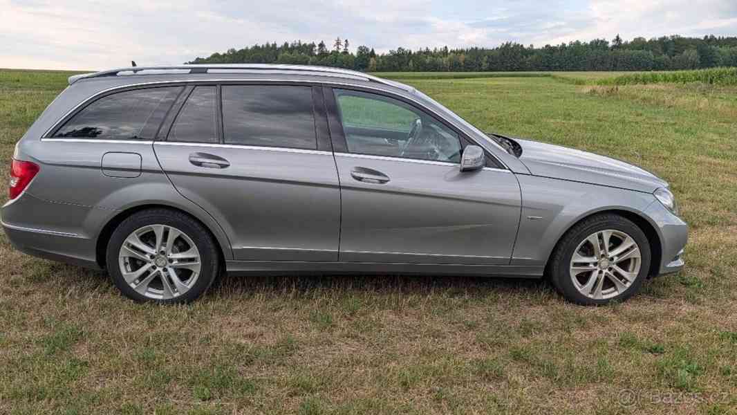 Mercedes-Benz Třídy C C180 r.v. 2011 - foto 6