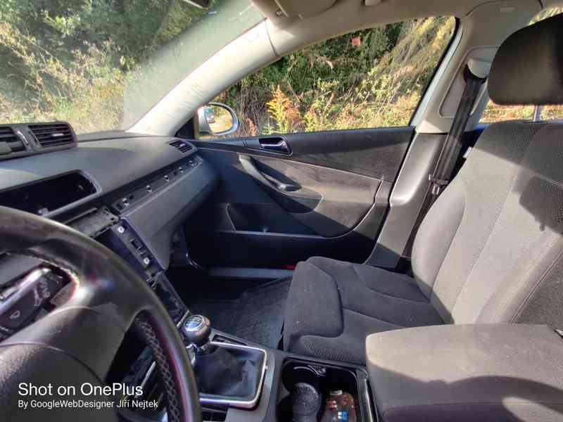 VW Passat B6 kombi 1.9Tdi Blu Motion 77kW BLS 2008 - foto 13