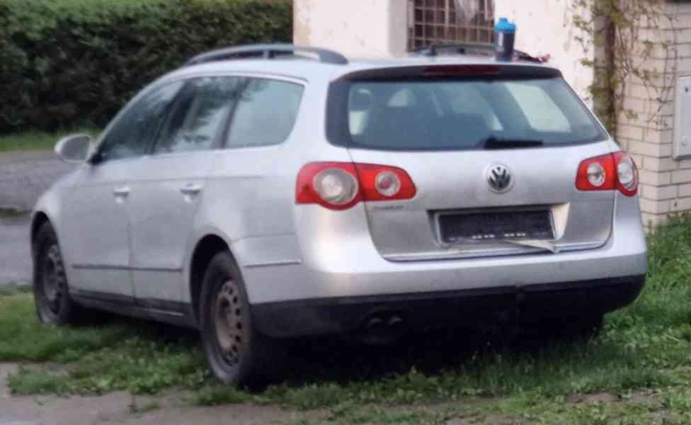 VW Passat B6 kombi 1.9Tdi Blu Motion 77kW BLS 2008 - foto 2