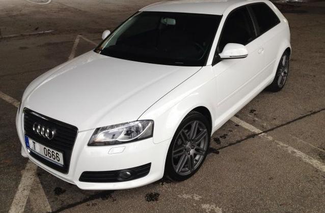Audi A3 1.9 TDi - foto 1