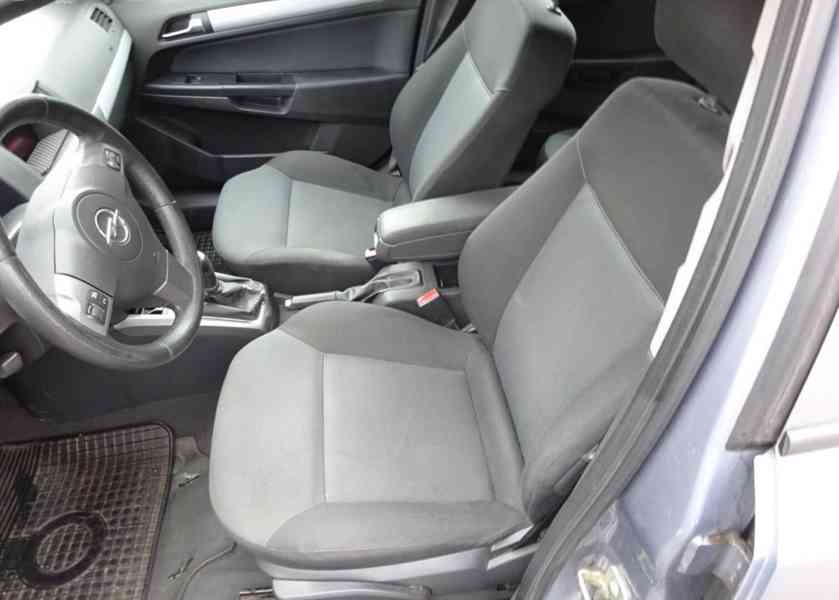 Opel Astra 1.9 CDTI Combi r.v.2006 stk:7/2026 - foto 14
