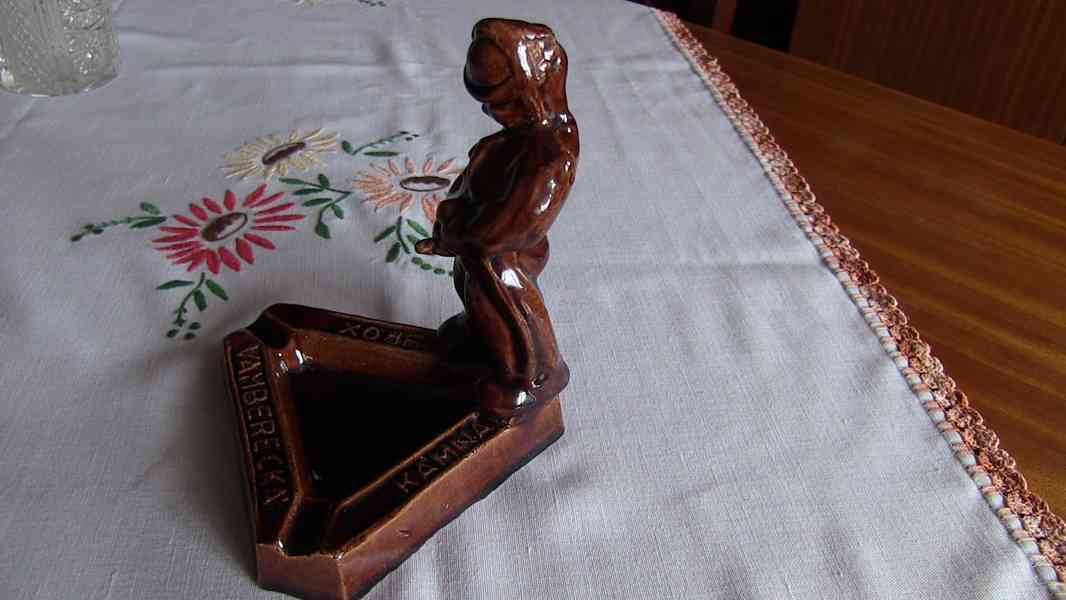 Starý popelník - foto 3