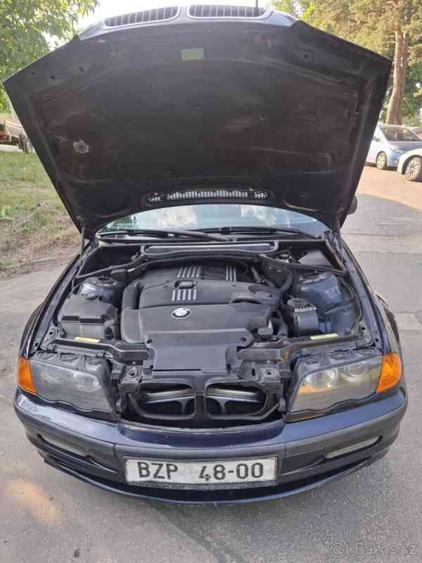 BMW Řada 3 2,0   320d - foto 12