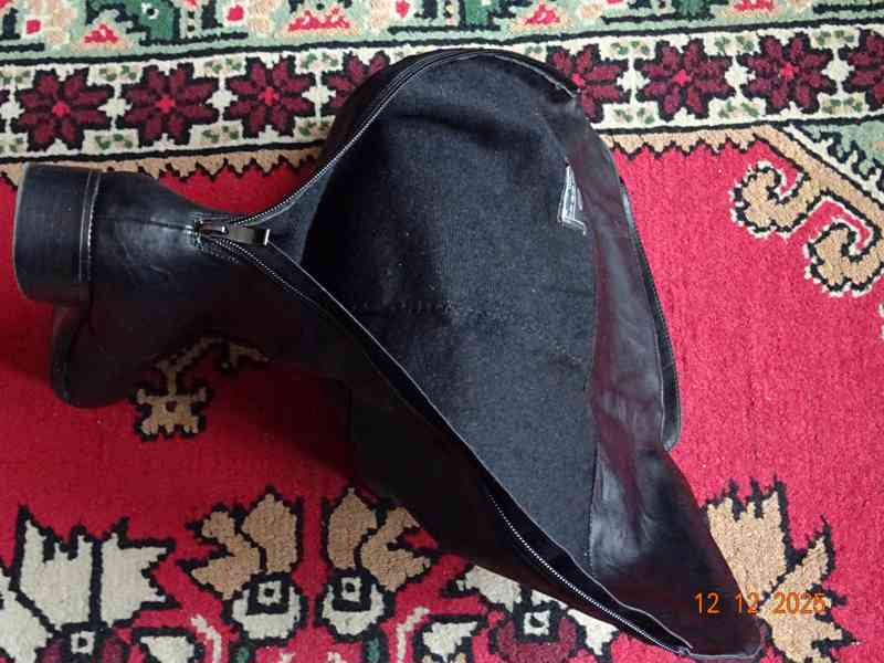 DÁMSKÉ BOTY „KOZAČKY“ - foto 12