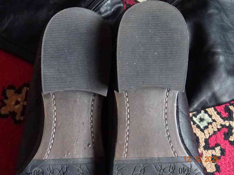 DÁMSKÉ BOTY „KOZAČKY“ - foto 7