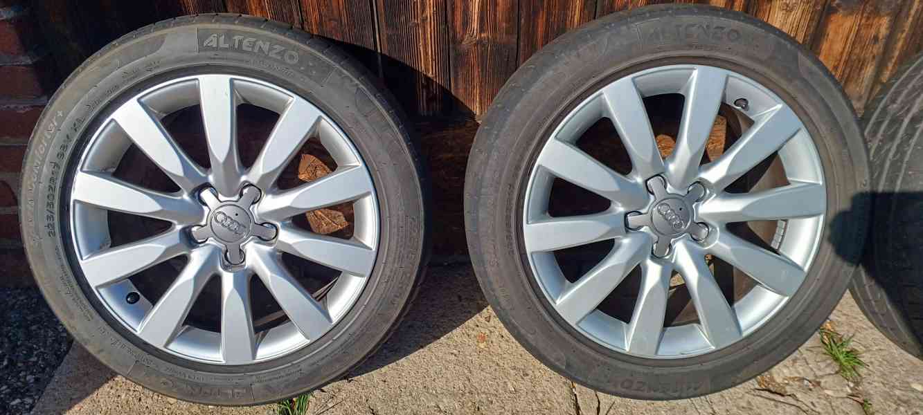 Sada orig alu Audi 17" 5x112 letní pneu 225/50 - foto 2