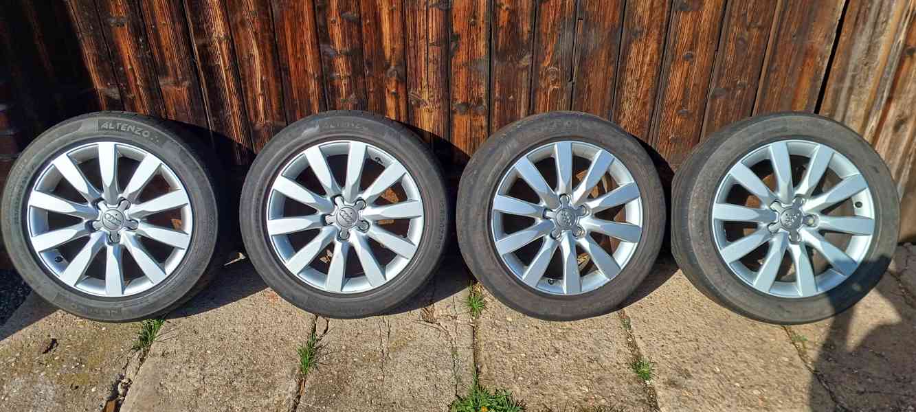 Sada orig alu Audi 17" 5x112 letní pneu 225/50 - foto 1