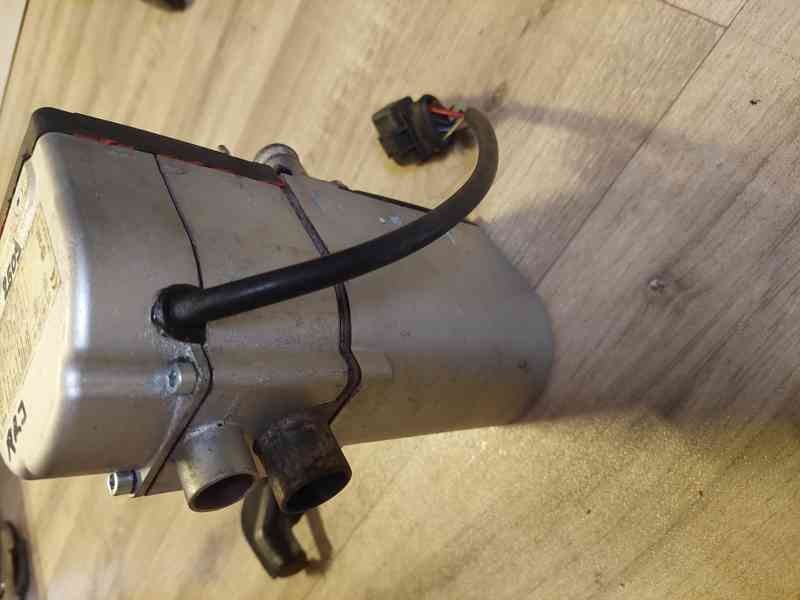 Příhřev/Bufík D5WZ VW Sharan/Galaxy/Alhambra - foto 3