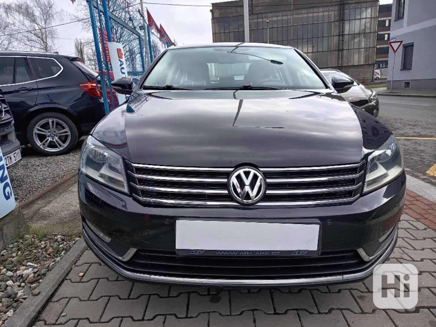 VOLKSWAGEN Passat 2,0TDI Comfortline 103KW - foto 1