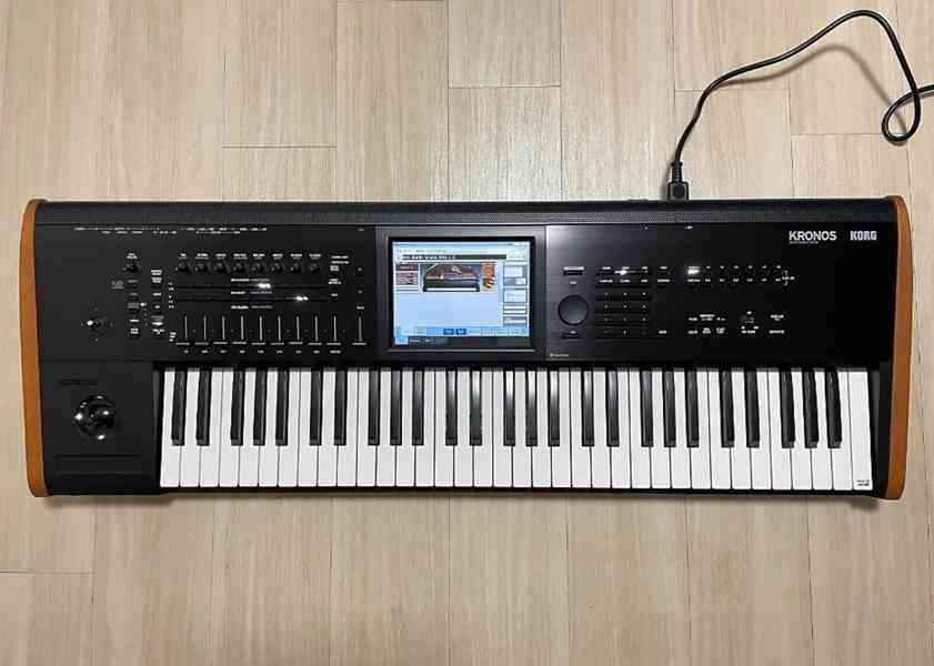 Korg Kronos2, Korg Pa1000 MG Edition/Korg PA-1000,Korg Oasys - foto 3