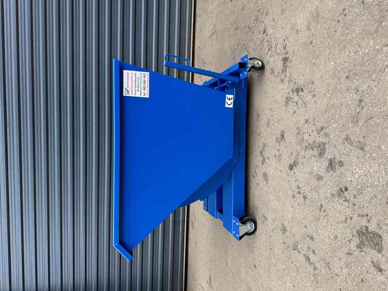 Pojemnik samoopróżniający 0,5m3, kontener - foto 2