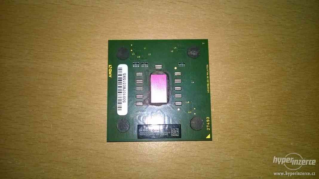 Starý procesor AMD Athlon XP 2600+ - foto 1