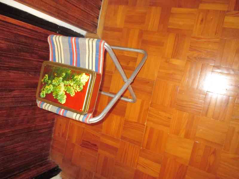 Retro židlička +dóza plechová - foto 3