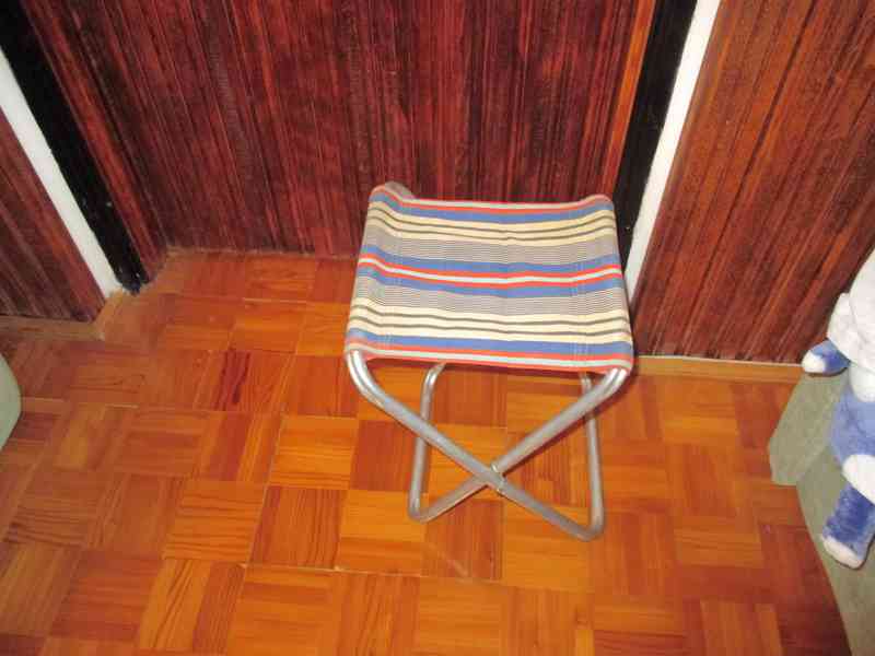 Retro židlička +dóza plechová - foto 6