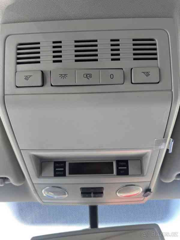 Volkswagen Multivan 132 KW 2014 DSG 4 Motion Highl - foto 6