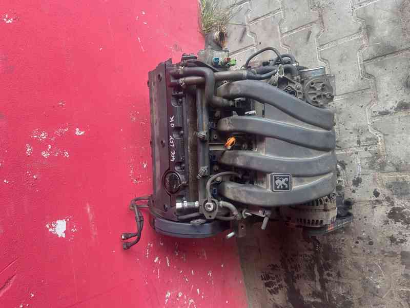 MOTOR 1,8 16V 81KW LFY PEUGEOT 406 306 CITROEN